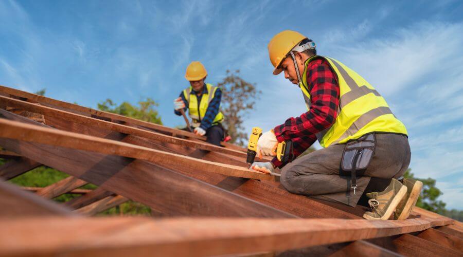 Professional Flat Roofing Installation services in Fayetteville, TX